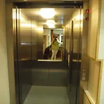 Viesnīca Westa 2*