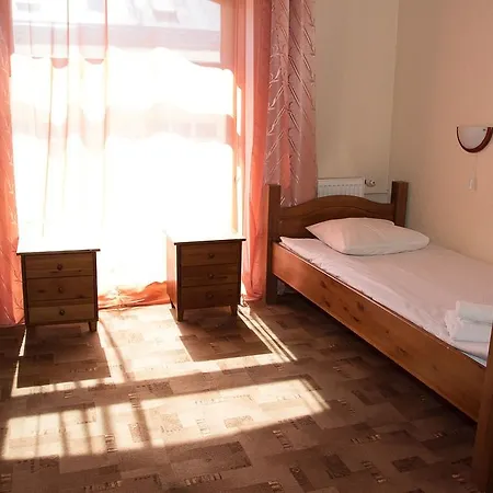 Hotel Westa 2*